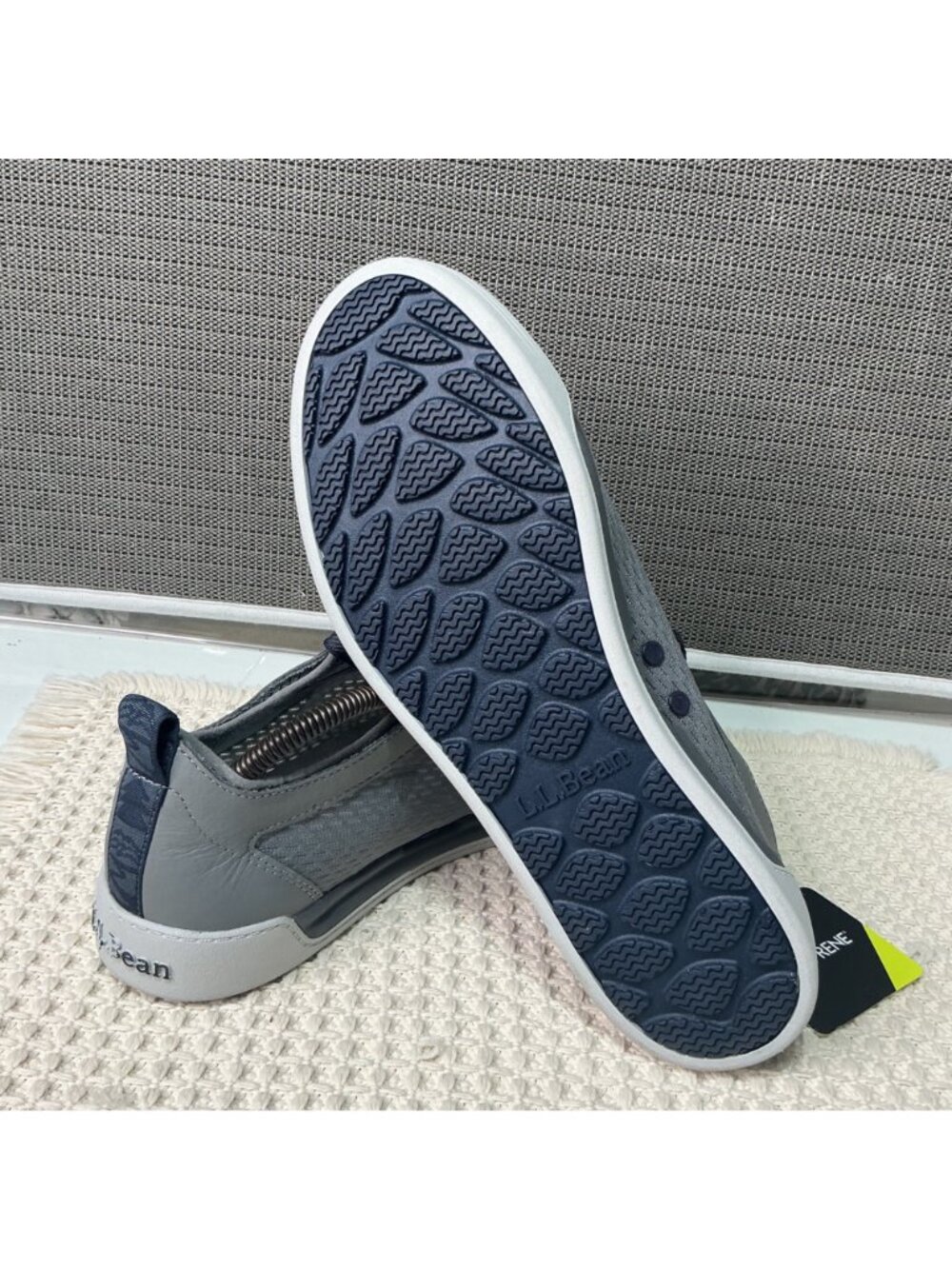 Men Sneakers L.L.Bean Vacationland Sneaker Graphite Casual Walk Size 11.5 Gray - Picture 7 of 7